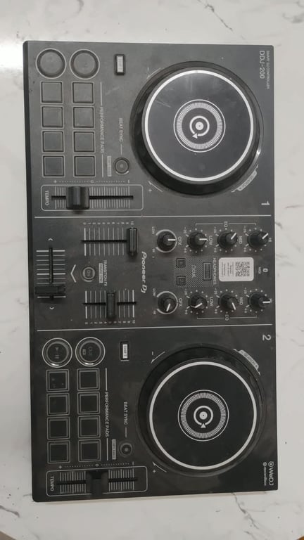 Pioneer DJ DDJ-200 2-Channel Smart DJ Controller
