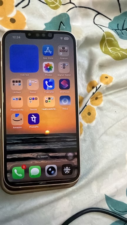 Apple iPhone 13, photo 3