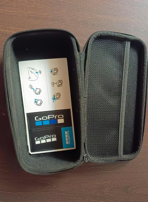 GoPro Official Compact Zippered Camera Case, photo 2