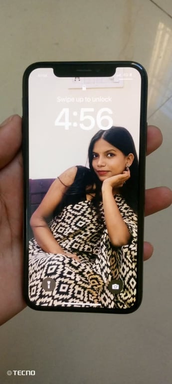 Apple iPhone X 64GB, Black, photo 2