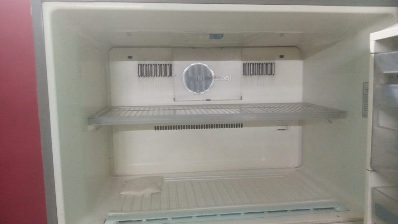 LG Express Cool Frost Free Refrigerator