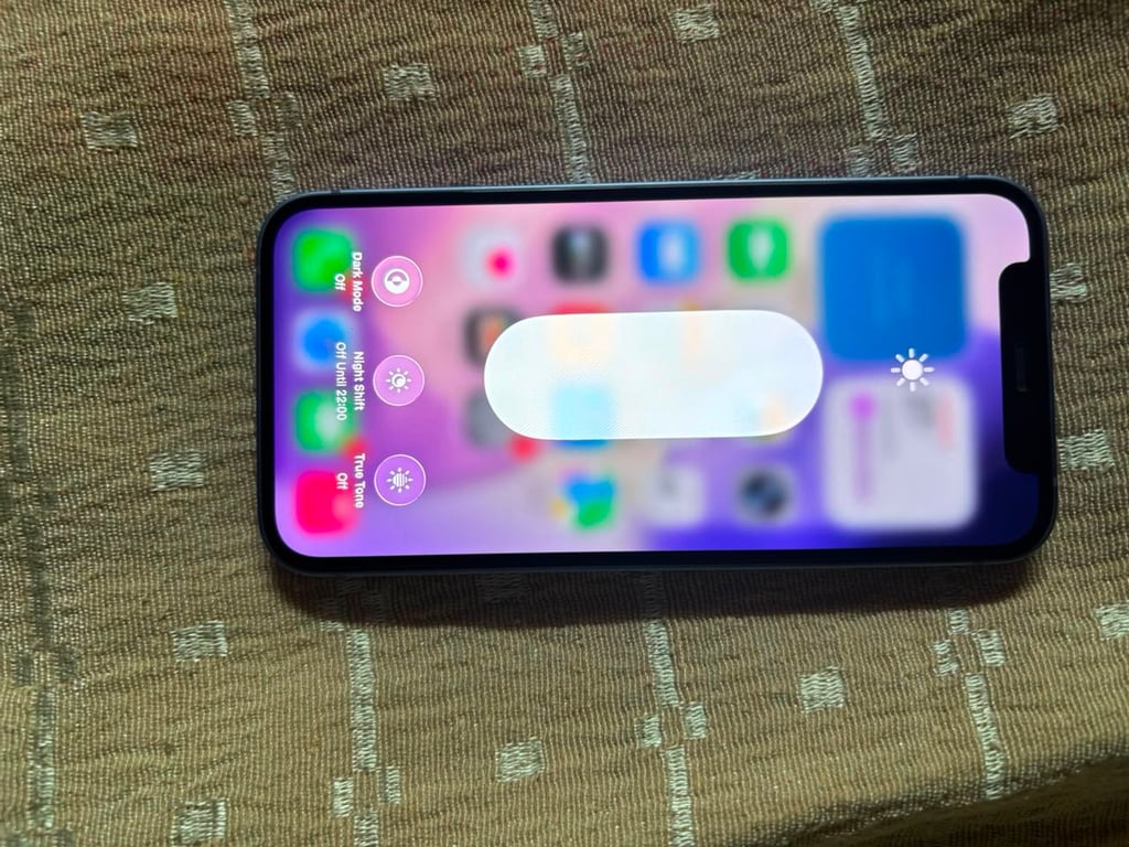 Apple iPhone 12 Series, photo 2