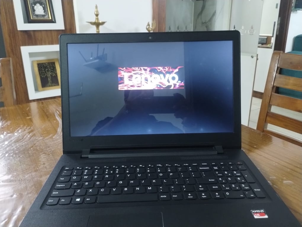 Lenovo IdeaPad 110 15.6-inch AMD Laptop (Windows 10), photo 5