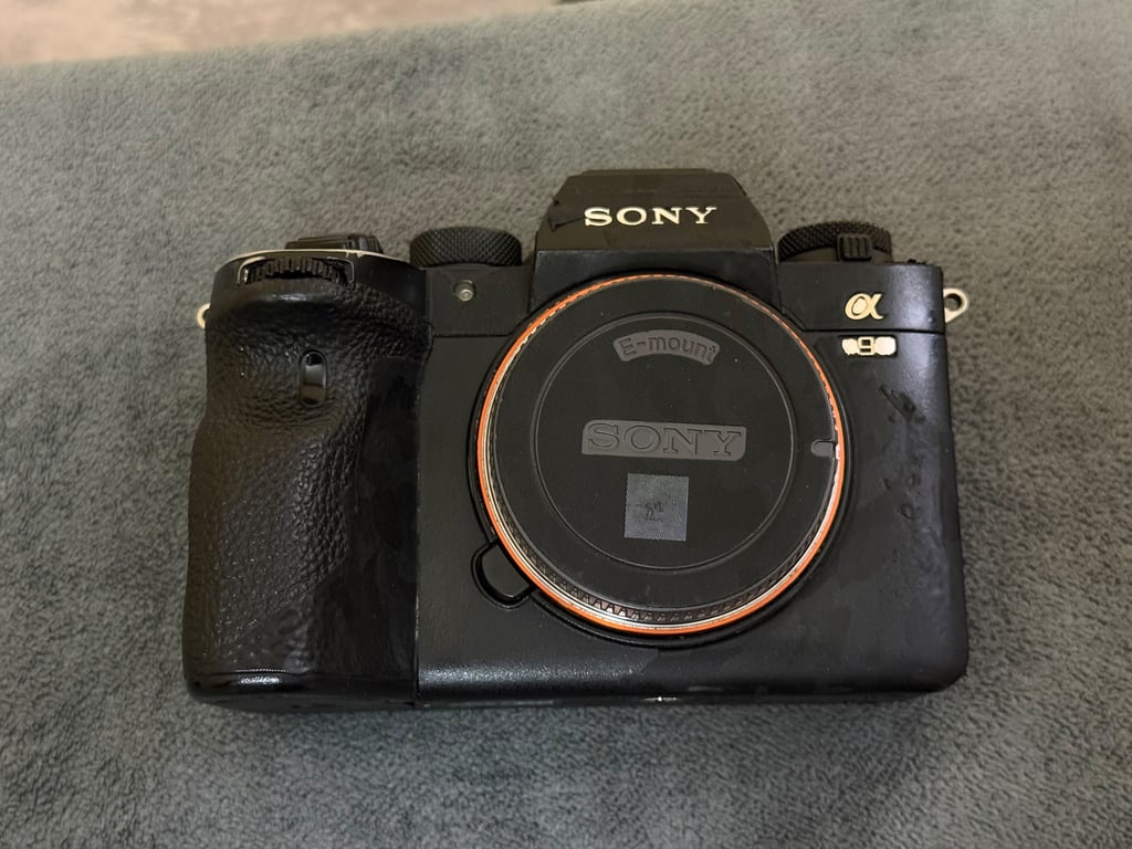 Sony Alpha 9 II (ILCE-9M2) Mirrorless Camera Body, photo 2
