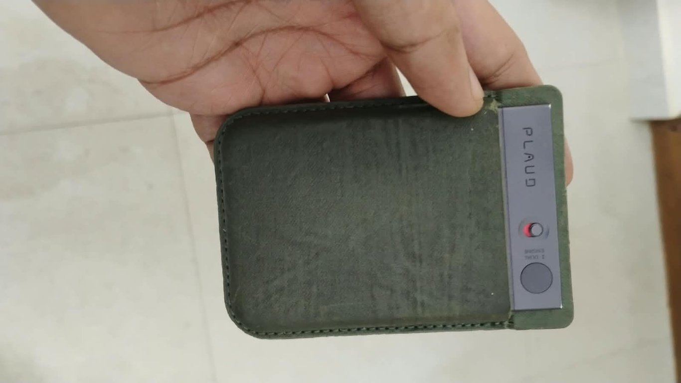 PLAUD NOTE AI Voice Recorder with Case