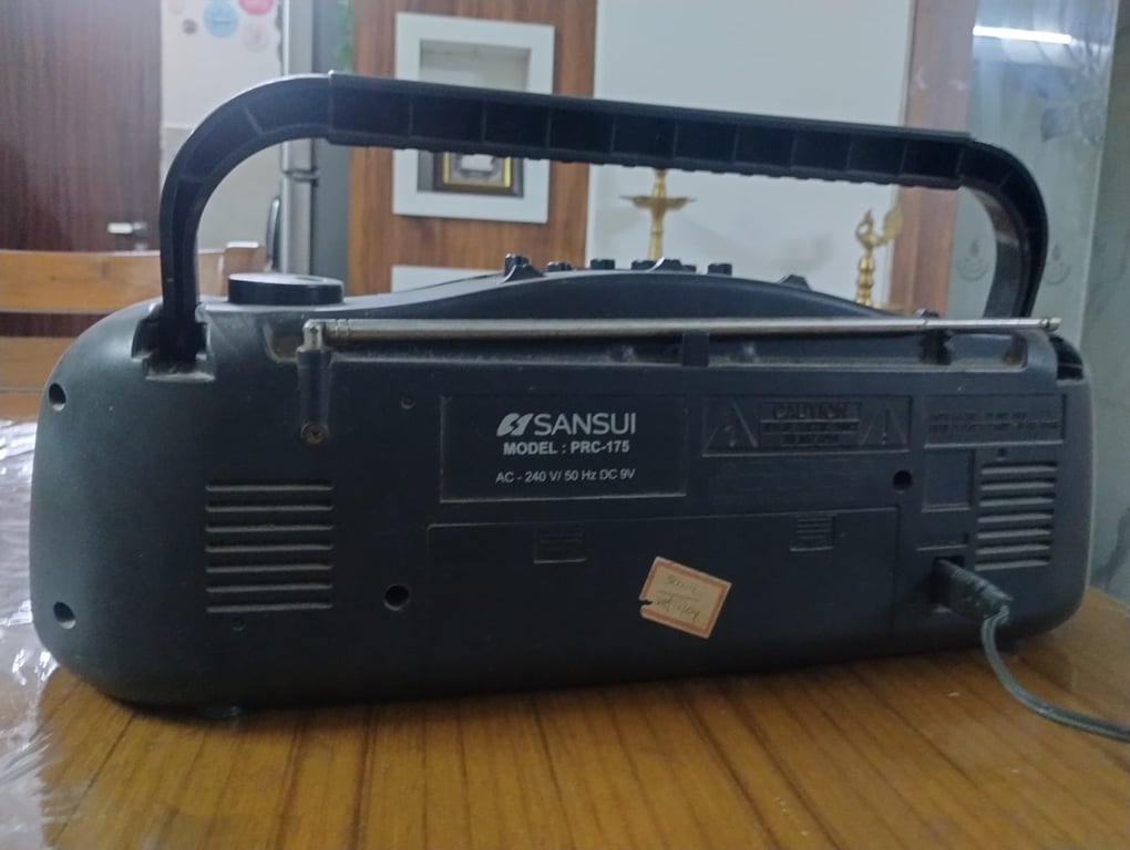 Sansui PRC-175 Portable Radio Cassette Player (AC/DC)