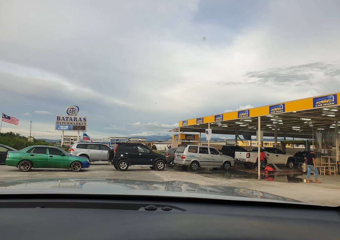 LIEN SIN SDN. BHD. AUTOMATIC CAR WASH