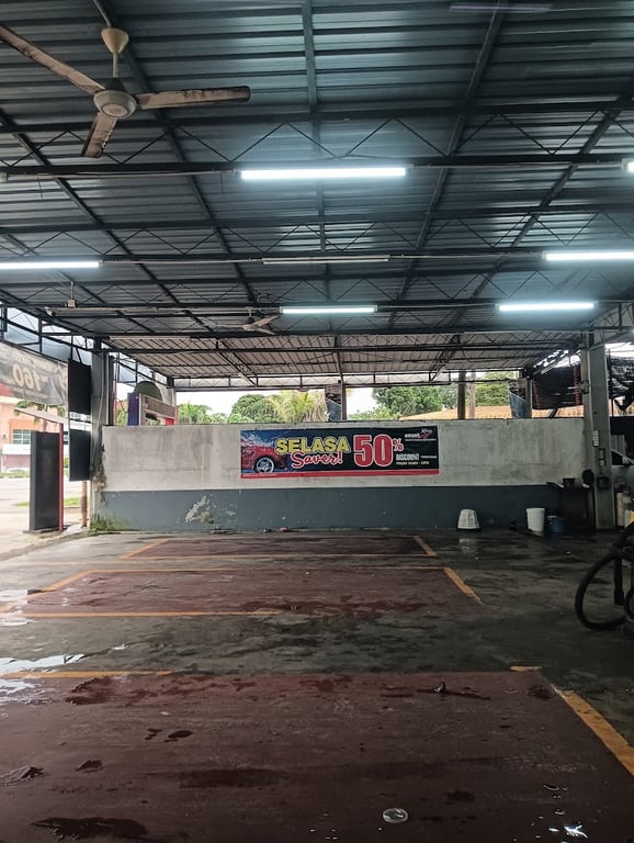EMZEK XPRESS CAR WASH & DETAILING (Kulim)