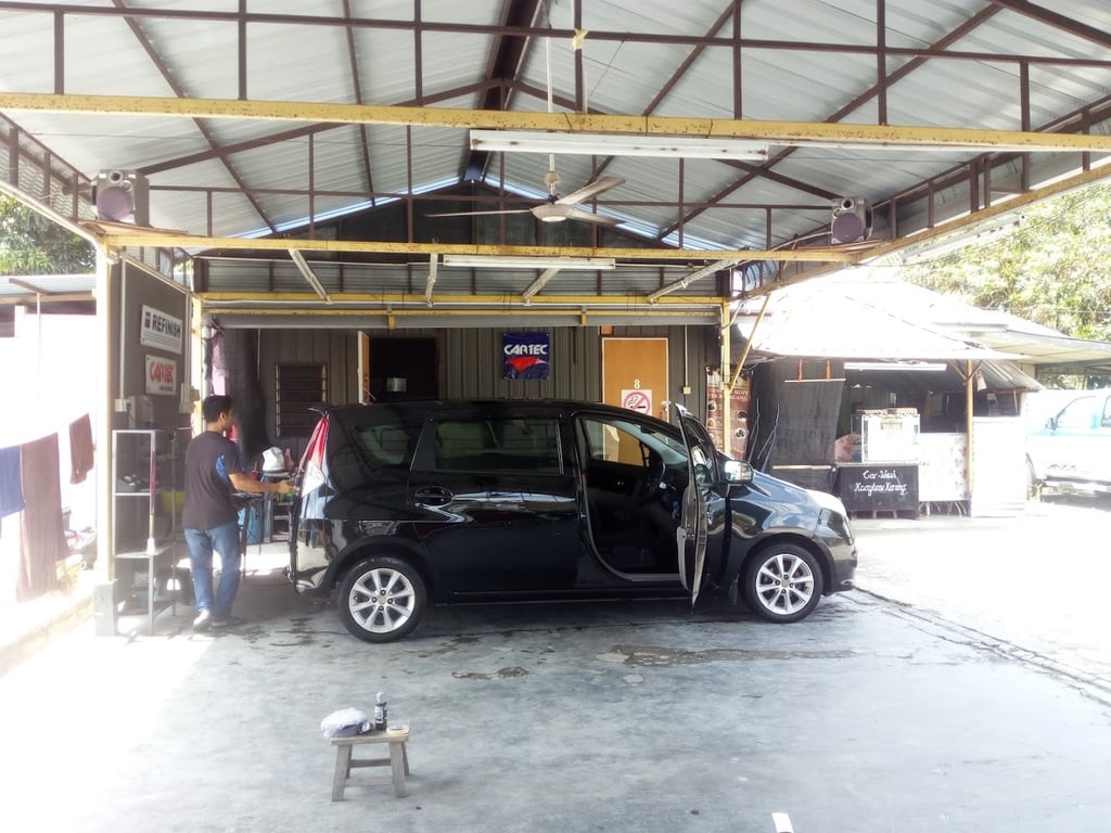 Cuci Kereta Maju 2