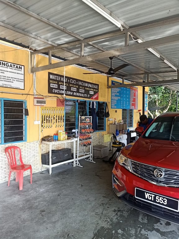 CARWASH HAKIMIE MJ