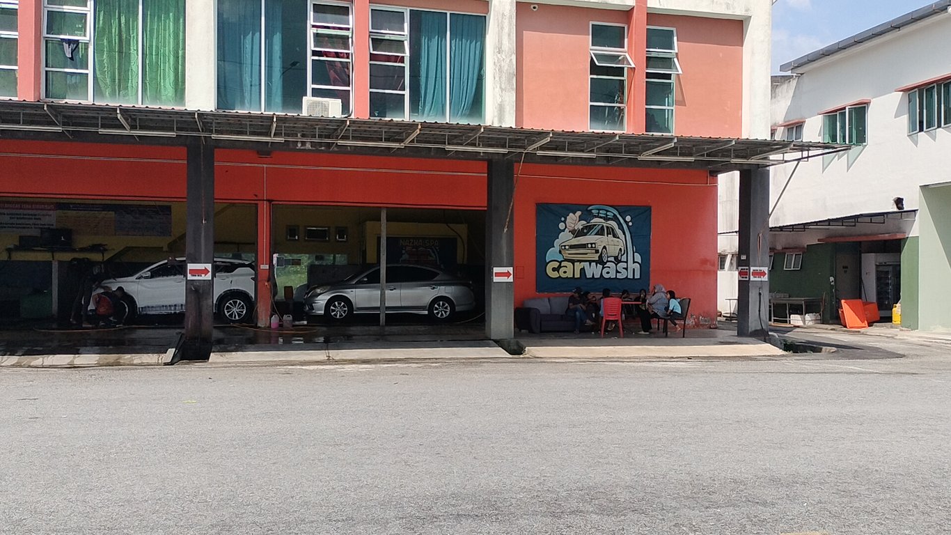 NAZHA SPA CARWASH