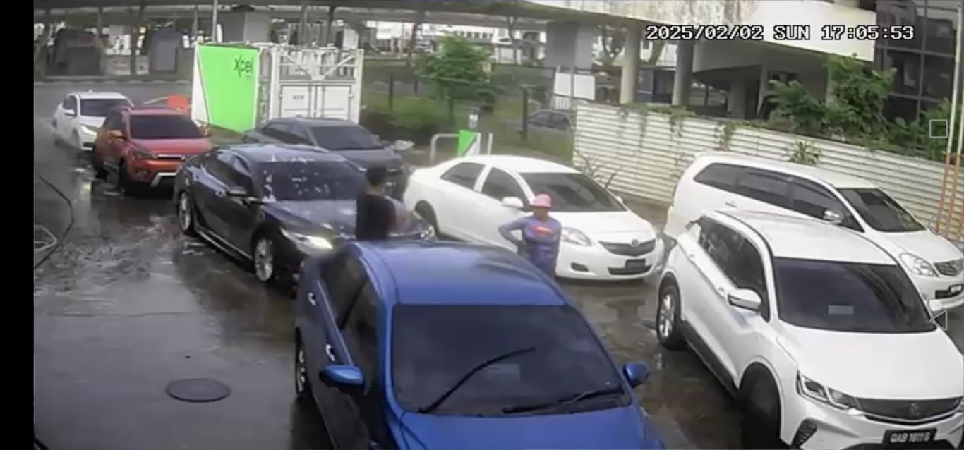 J.R Car Wash(Simpang 3 )
