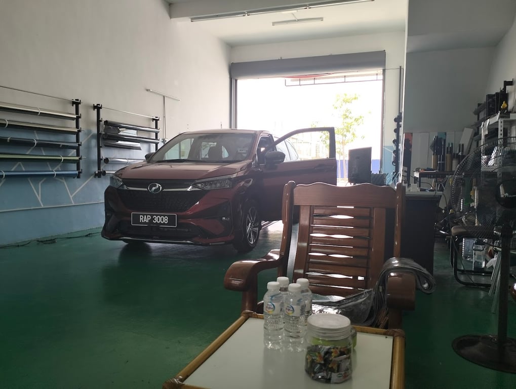H.C. TINTED SPECIALIST CENTRE