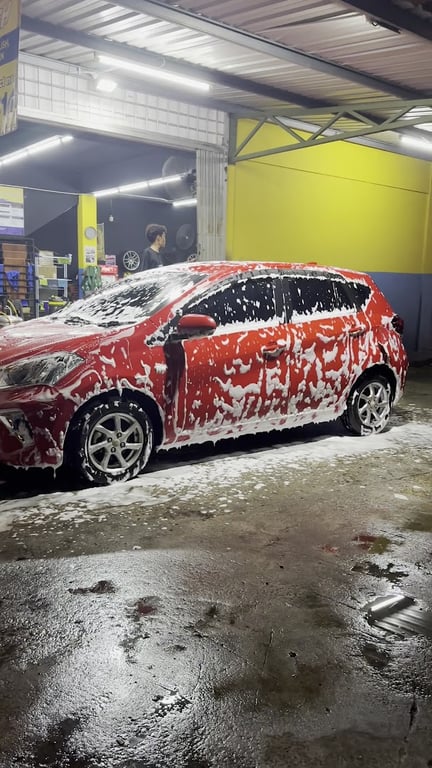 Qamar Autodetailing and Carwash