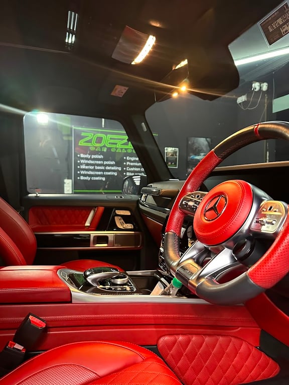 ZOEZEN CAR SALOON
