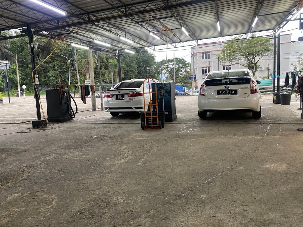 VK Sparkling Car Wash & Detailing - Machang Bubuk