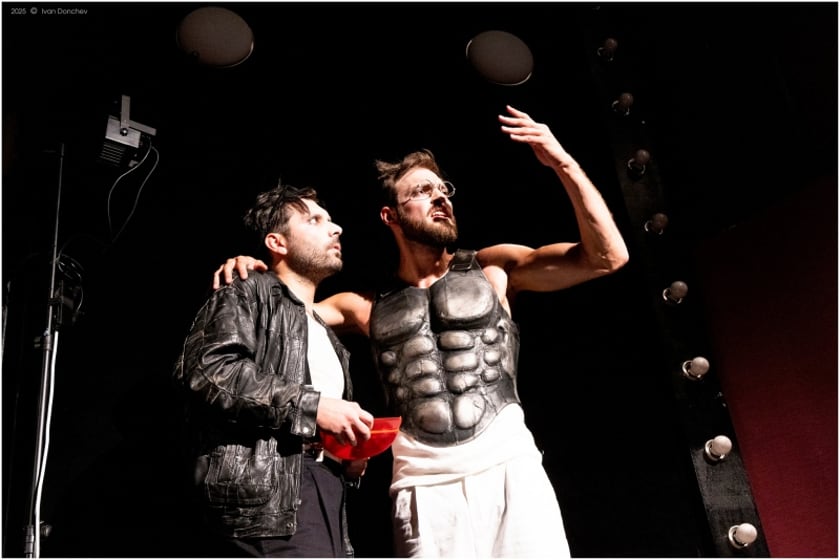 ХЕРКУЛЕС VS АВГИЙ ГОСТУВА В THEATRO ОТСАМ КАНАЛА