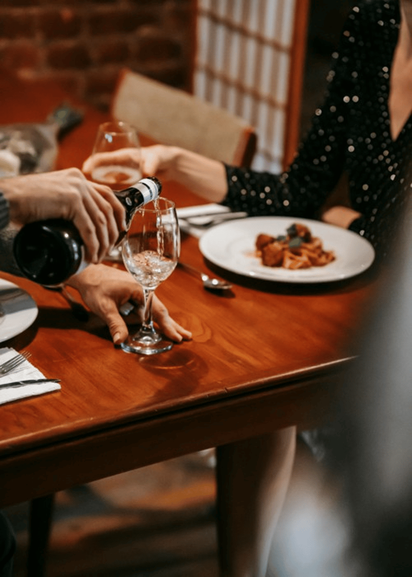 Love, Wine & Pasta