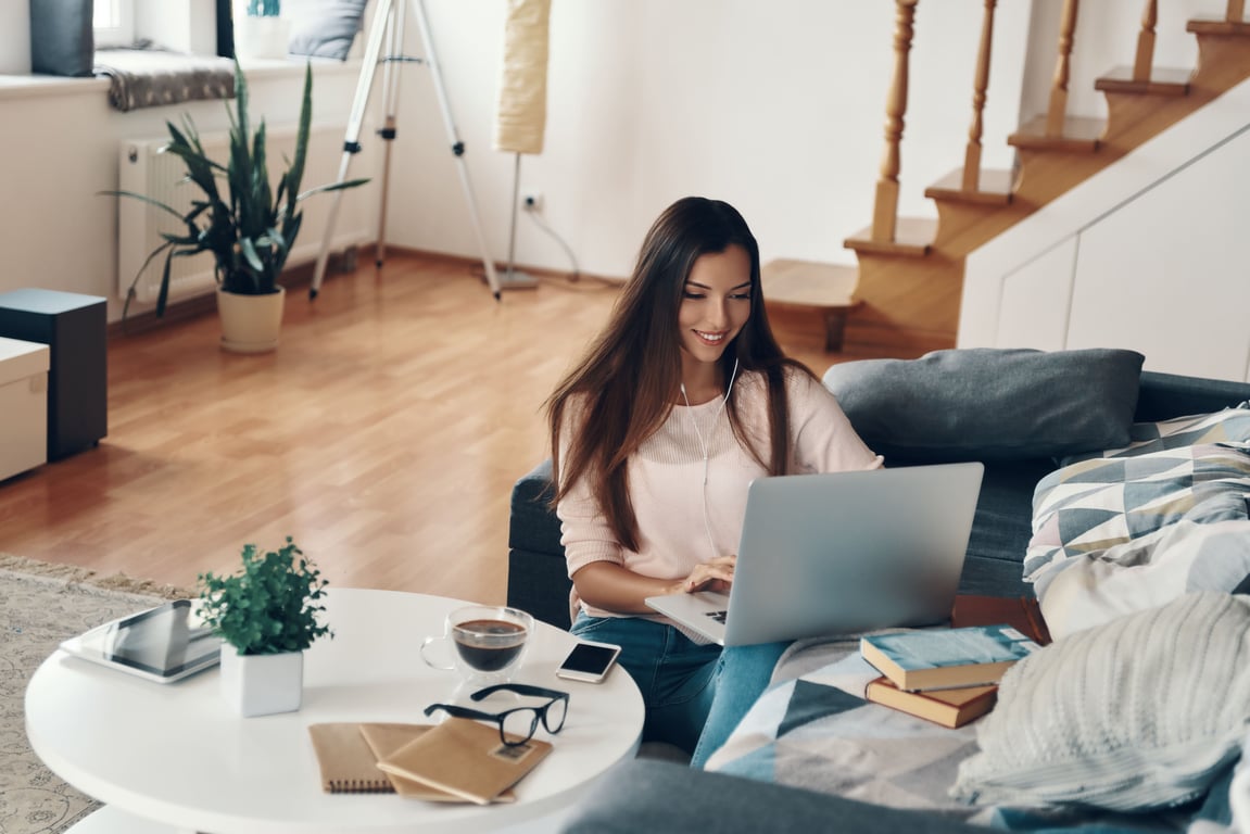 Demystifying the Home Office: How to Create a Productive Routine and Avoid Distractions