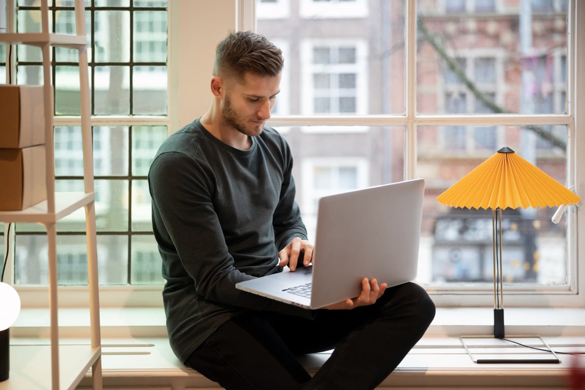 How to Make Money When You're Unemployed in 2025: Fast and Realistic Paths