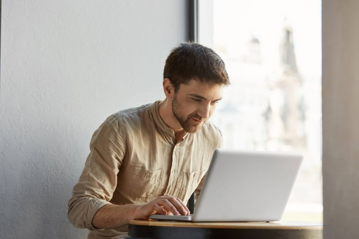 Como cobrar por seu trabalho como autônomo na Internet