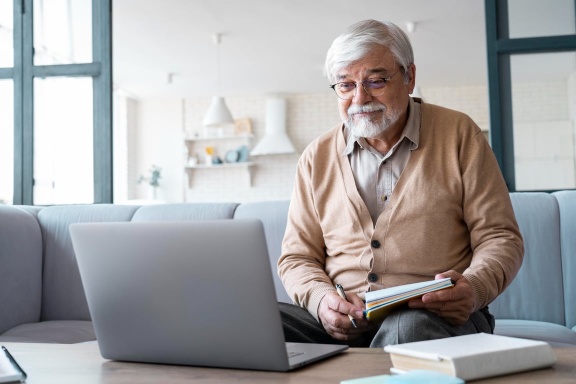 Extra Income for Retirees: Safe and Practical Options from Home