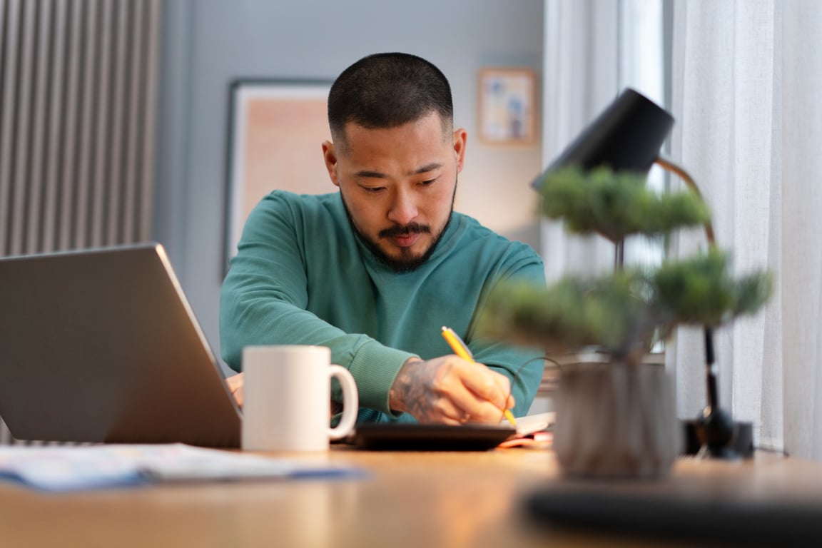 10 AI Side Hustle Ideas for 2025