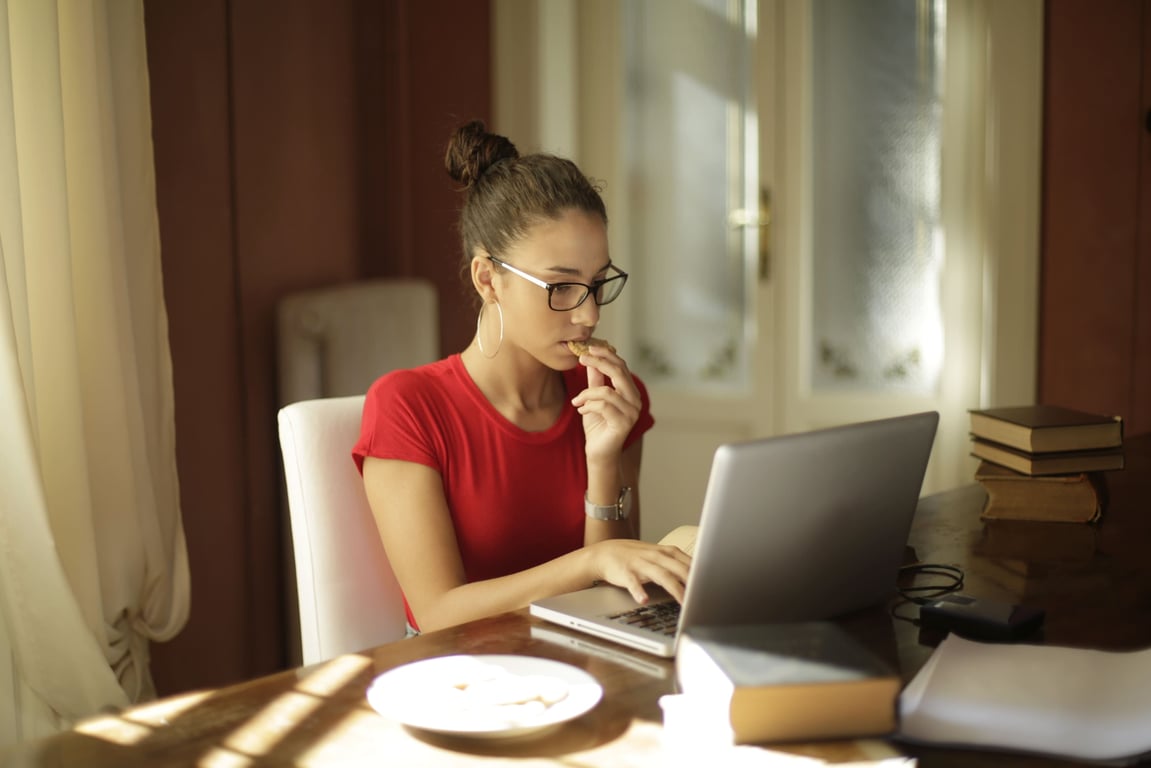 How to Deal with Frustration and Stay Motivated When Starting in the Digital World