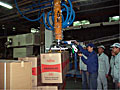 Nâng thùng carton lớn