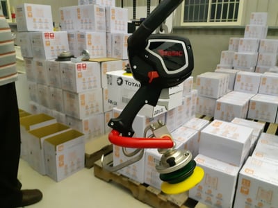 Articulating Jib Crane on Mobile Base with Vacuum Lifter for Carton Boxes - ảnh 14