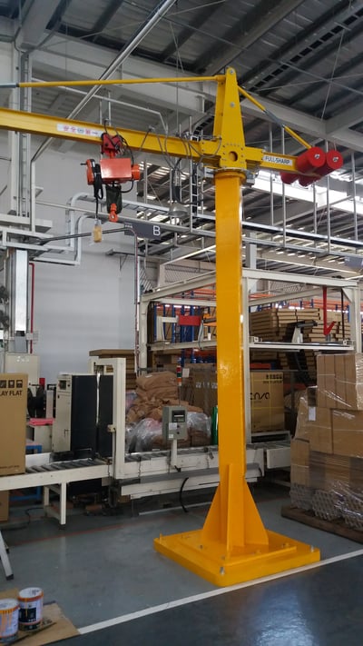 Cầu trục xoay thanh ray 5T treo pa lăng điện 250 kg - ảnh 2