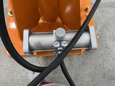 Articulating Jib Crane with Horizontal Pneumatic Hoist for Carton Box Lifting - ảnh 4