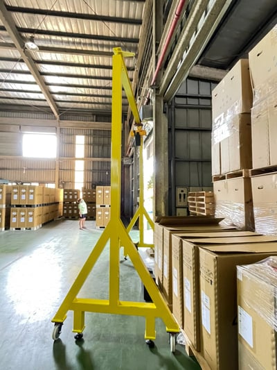 Pneumatic Jib Crane for Lifting Bicycle Frames on the Line - ảnh 25