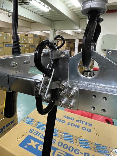 Thanh ray thép 200 kg treo trần, tuyến ray treo pa lăng điện - ảnh 21