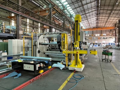 Tay nâng trợ lực kẹp trục airshaft rút khỏi lõi cuộn nguyên liệu - ảnh 10