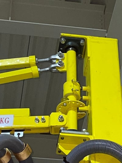 Cầu trục xoay nâng chân không hút thùng giấy và bao, khớp thay nhanh - ảnh 11