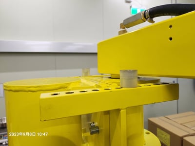 Đế di động và cột nâng hạ Lifts All, tool khay nhựa và hút thùng - ảnh 4