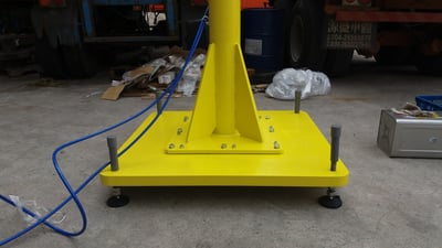 Pneumatic Jib Crane on Mobile Base with Carton Box Vacuum Tool - ảnh 2