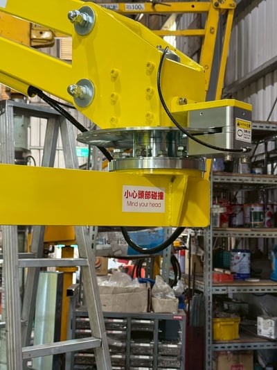 Tay nâng trợ lực tool dài cho nhà máy nung đúc kim loại - ảnh 10