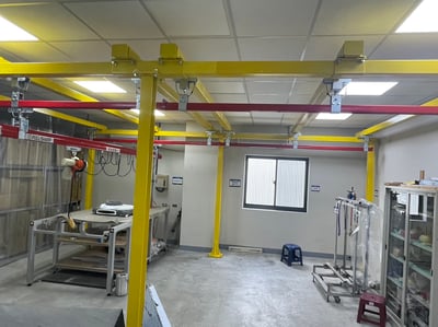 Cầu trục thanh ray 200kg với pa lăng điện KITO - ảnh 1