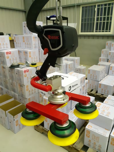 Articulating Jib Crane on Mobile Base with Vacuum Lifter for Carton Boxes - ảnh 8