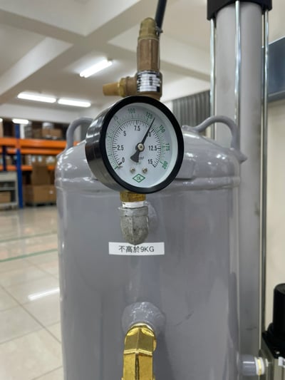 Cầu trục xoay khớp nối đế di động Lifts All hút thùng giấy - ảnh 3
