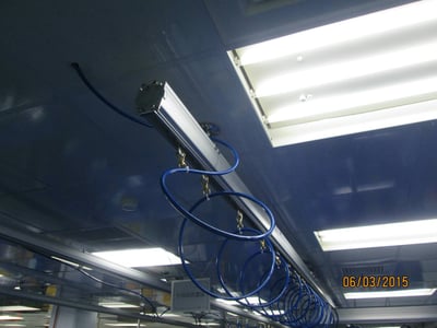 Cầu trục khí nén treo ray, tool móc khay nhựa cho phòng sạch - ảnh 3