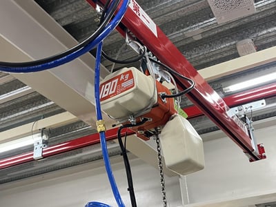 5T Overhead Rail, KITO Hoist, and Vacuum Lifting Pad for Carton Boxes - ảnh 17