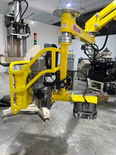 Tay nâng trợ lực điện khí có motor gắp khuôn - ảnh 9