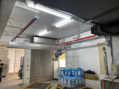 Thanh ray 5T treo cầu trục khí nén, tool kẹp và mặt hút thùng giấy - ảnh 4