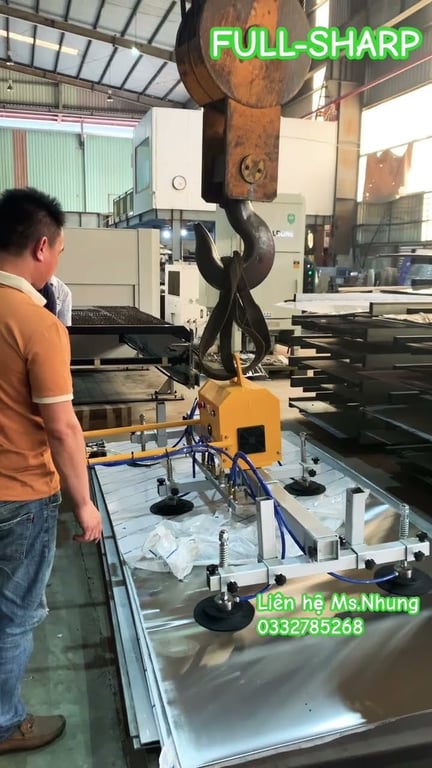 Mặt hút chân không sạc điện nâng tấm inox
