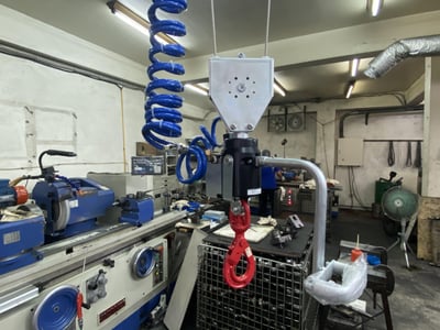 Ceiling-Mounted Pneumatic Jib Crane with Force-Sensing Control - ảnh 7