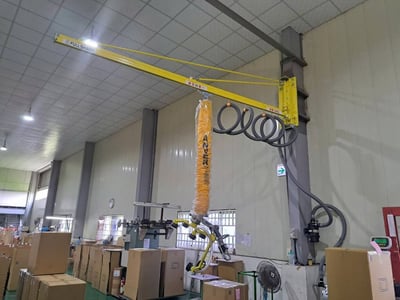 Carton Box Lifting Solutions: FULLSHARP and ANVER Vacuum Tube Lifters and Box Clamps