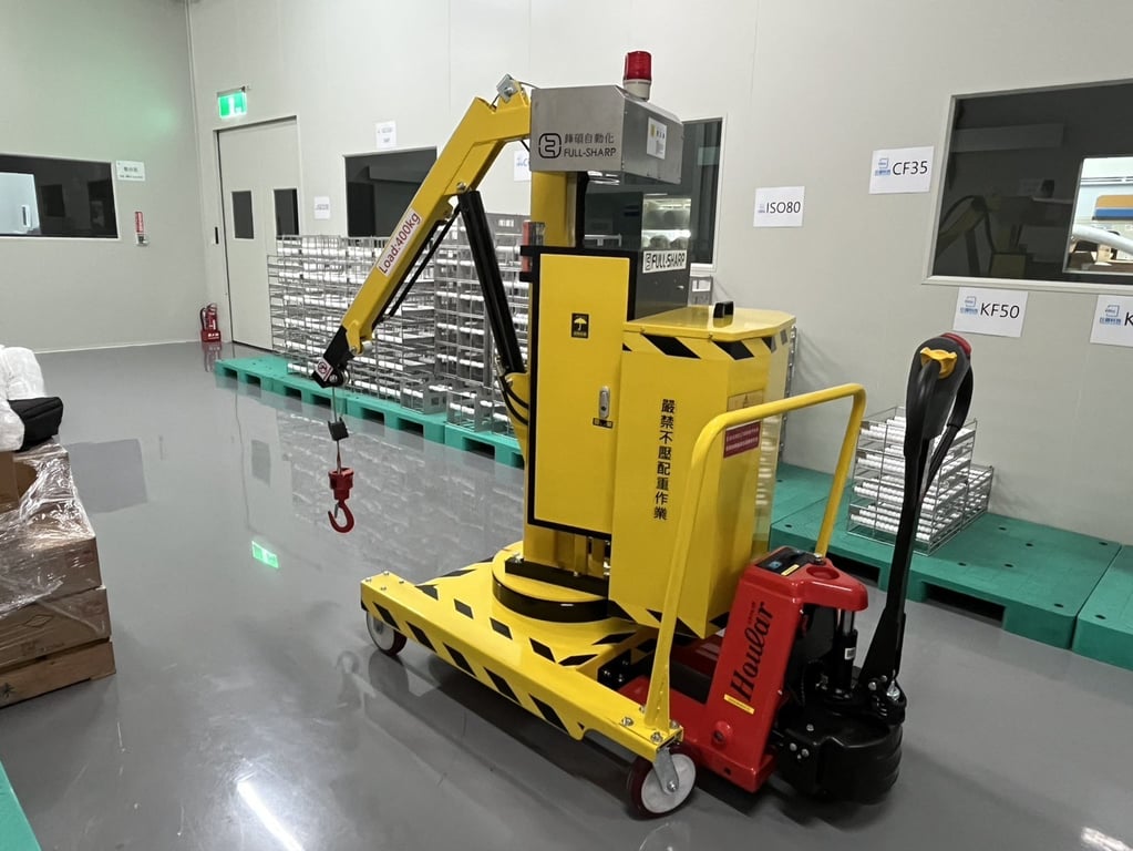 Xe cẩu mini bán tự động 400kg đẩy tay, kết hợp xe kéo điện để di chuyển